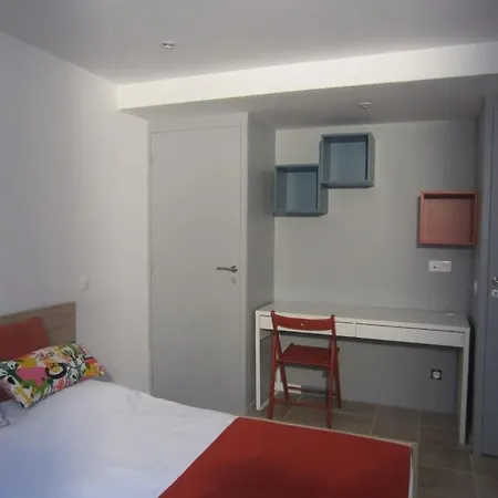 T2 Refait A Neuf Avec Petit Jardin Et Parking Apartment Millau Exterior photo